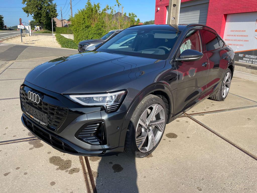 Audi Q8 e-tron SPORTBACK E-TRON / 55 QUATRO / S-LINE / HEAD-, Auto's, Audi, Automaat, USB, Gebruikt, Q8 e-tron