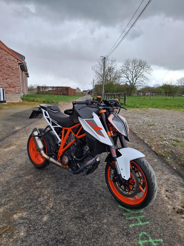 Ktm Super Duke R 8700 km, Motos, Motos | KTM, Particulier