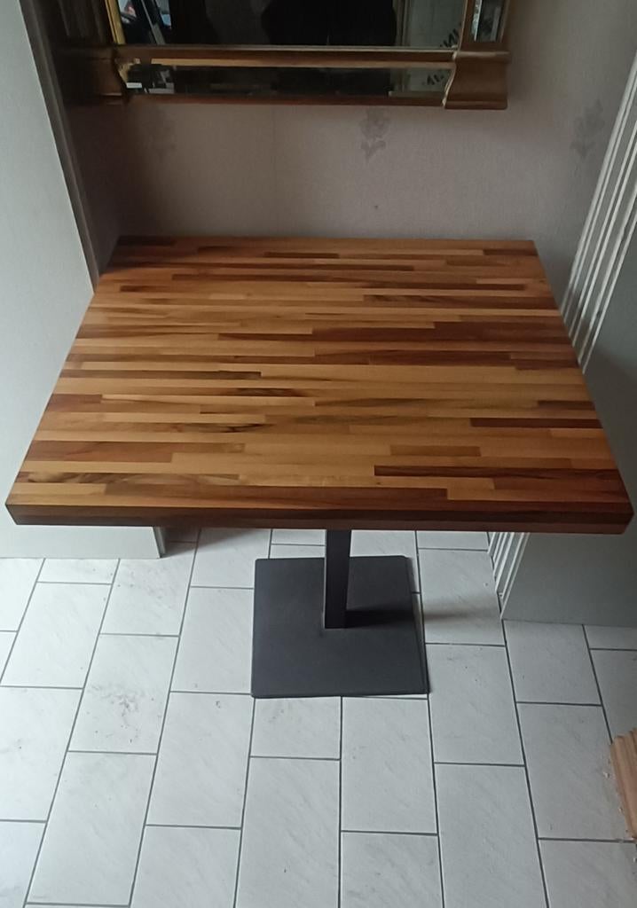 Cafétafel /eettafel, Ophalen
