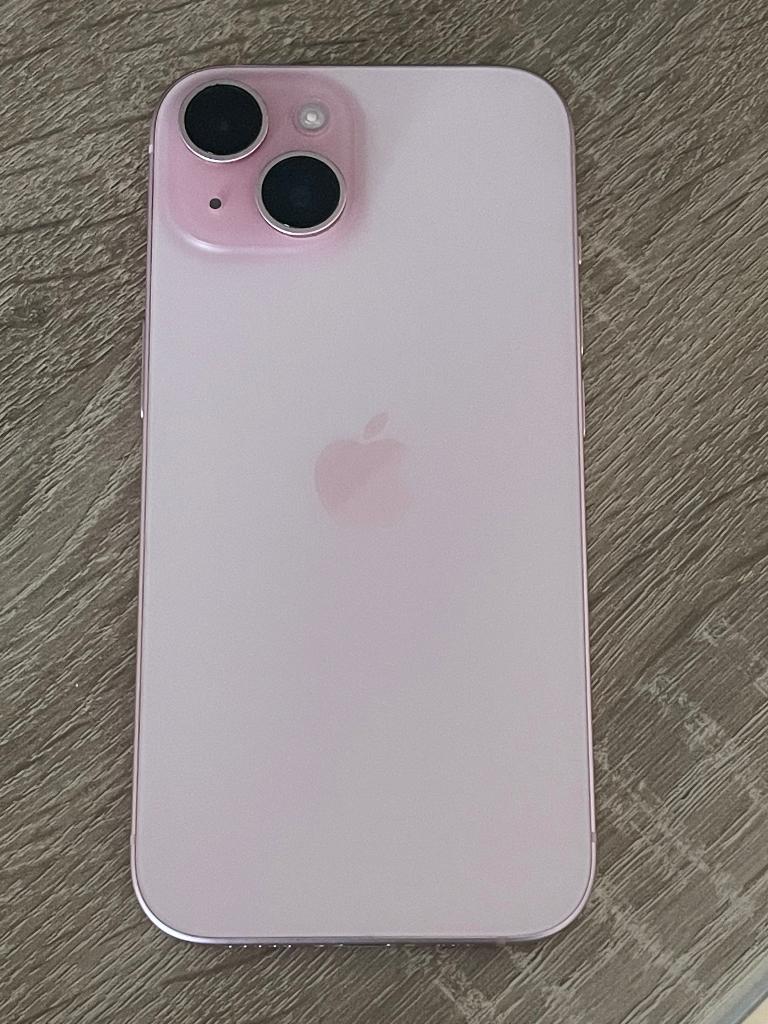 iPhone 15 rose, 128 GB, IPhone 15, Rose, Utilisé