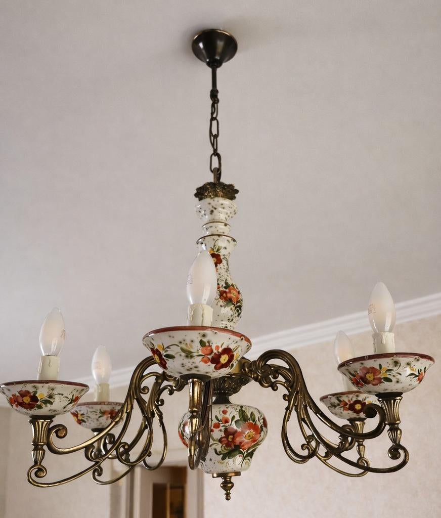 Lustre vintage en métal et céramique, Maison & Meubles, Lampes | Lustres, Enlèvement, Métal