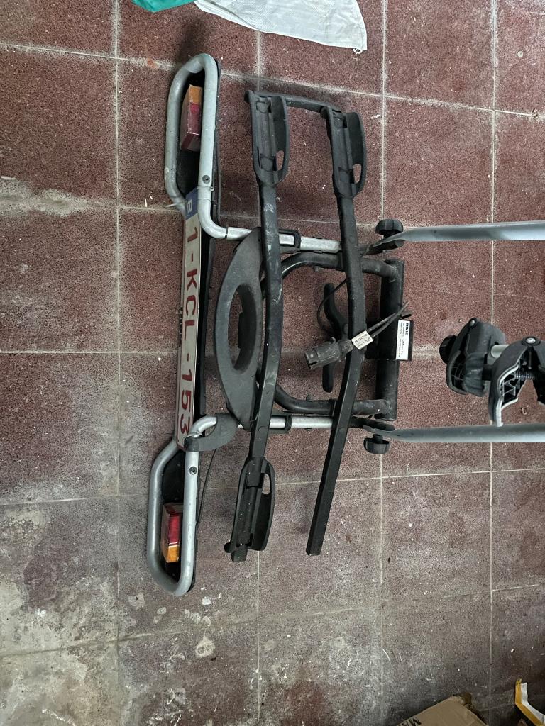 Porte vélo attelage, Autos : Divers, Porte-vélos, Support d'attelage, 2 vélos, Pneus larges, Comme neuf