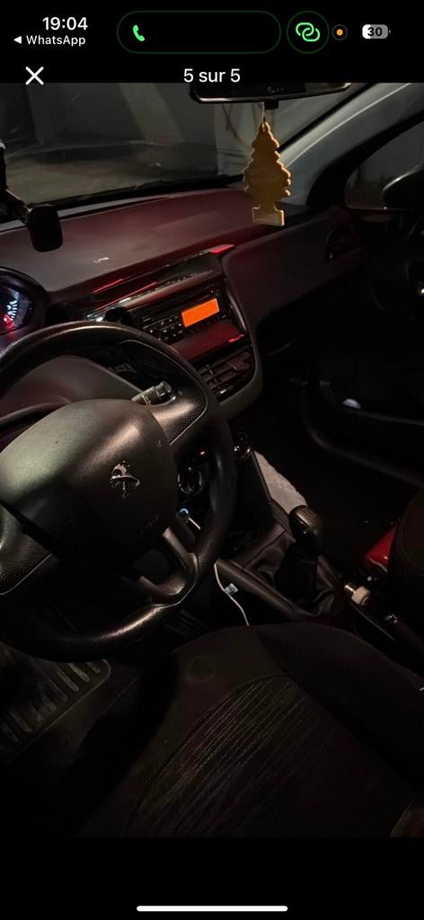 Peugeot 208, Autos, Euro 5, Achat, Boîte manuelle, Noir