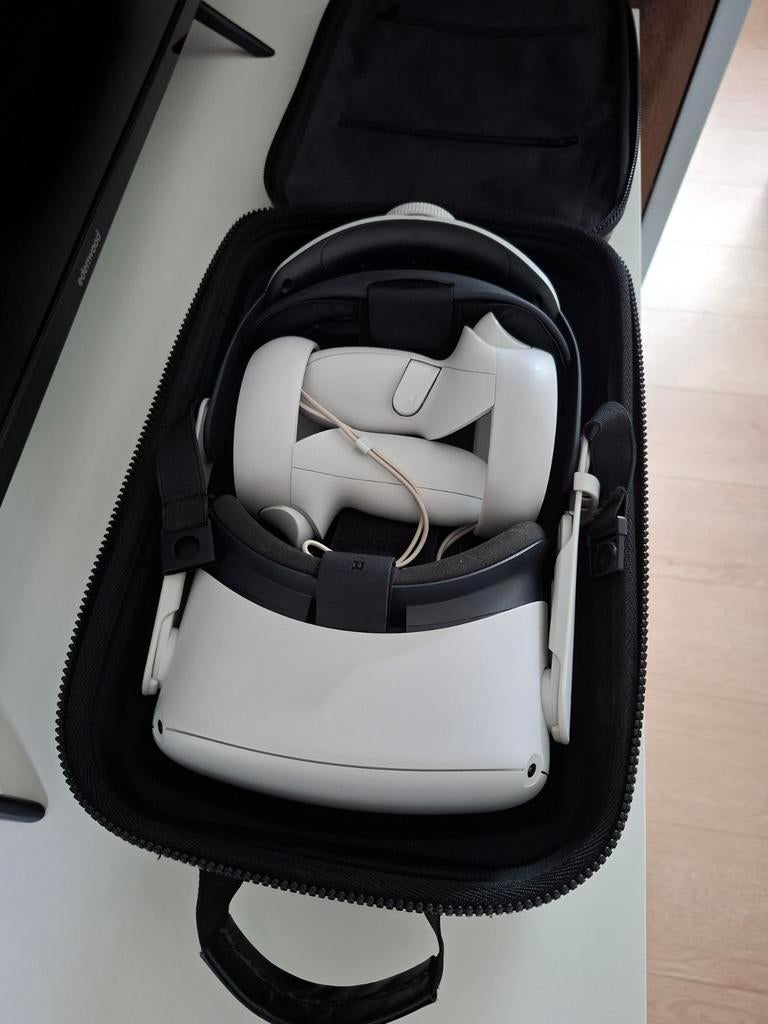 Oculus Quest 2 VR Headset, Particulier, Te koop