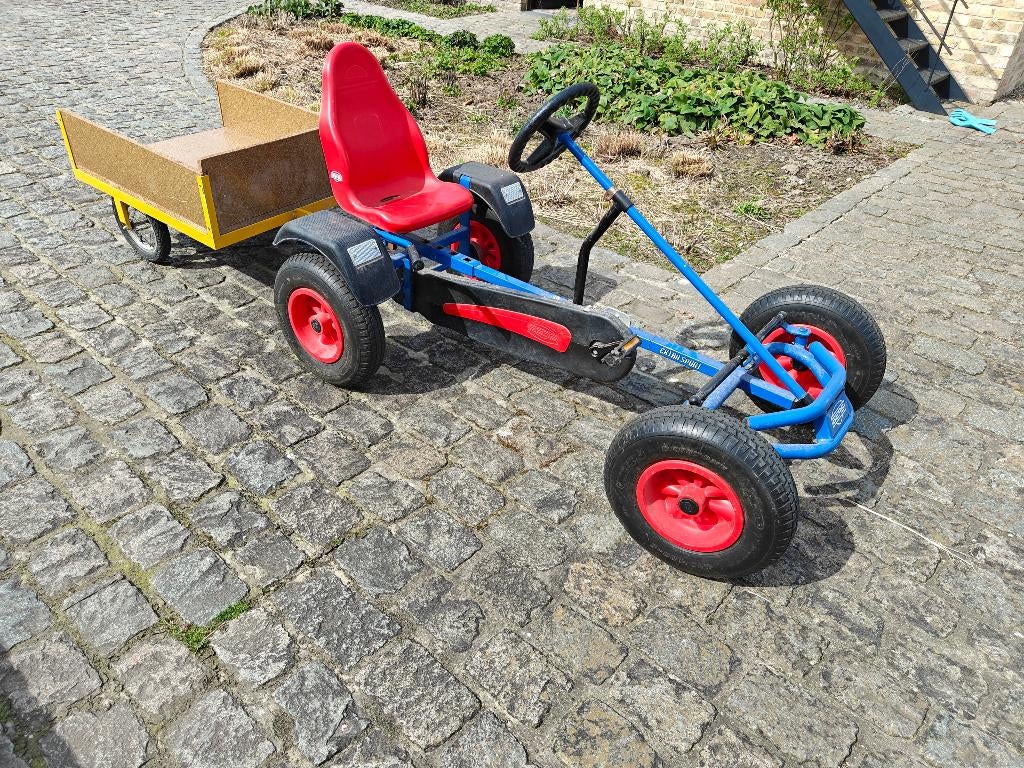 Kart à pédales BERG avec siège duo et remorque, Enfants & Bébés, Jouets | Extérieur | Go-cart & Cuistax, Utilisé, Berg, Siège duo
