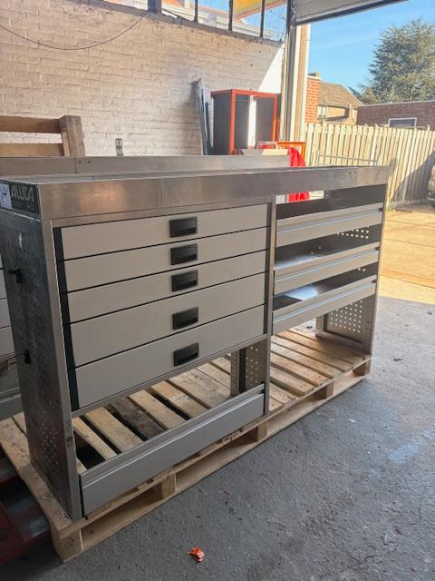 ALUCA (2543) L200 B42 H115 €749, Auto diversen, Auto-accessoires, Ophalen, Zo goed als nieuw