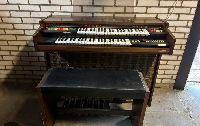 LENTE - ACTIE: RETRO SOLINA A211 Orgel + bijhorende bank, Ophalen, Gebruikt, 2 klavieren, Orgel