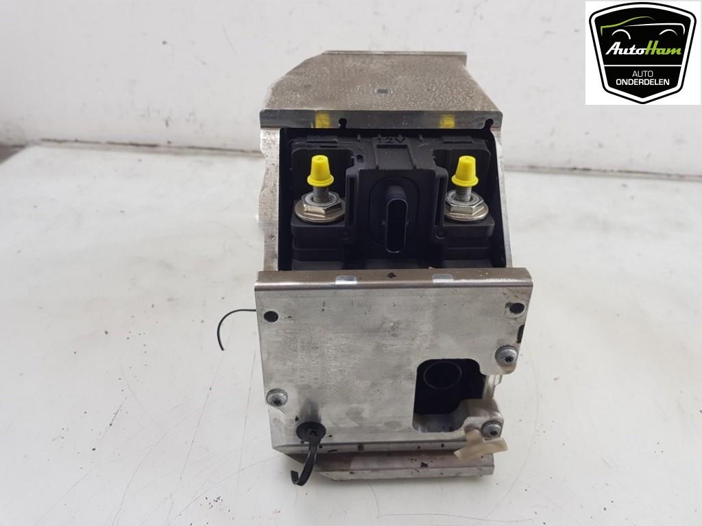 BATTERIE HAUT VOLTAGE Audi A4 Avant (B9) (01-2015/08-2020), Dhr. J. Ham, Administratie@autoham.nl, Audi, Utilisé