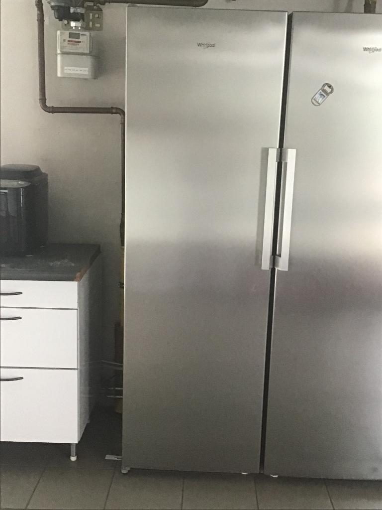 Diepvriezer, Elektronische apparatuur, Vriezers en Diepvrieskisten, Ophalen, 160 cm of meer, Zo goed als nieuw, Vrijstaand