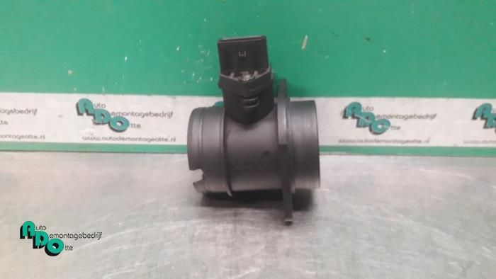 Compteur de masse d'air d'un Volkswagen Touran (Touran 03-), Volkswagen, -, 3 mois de garantie, Utilisé