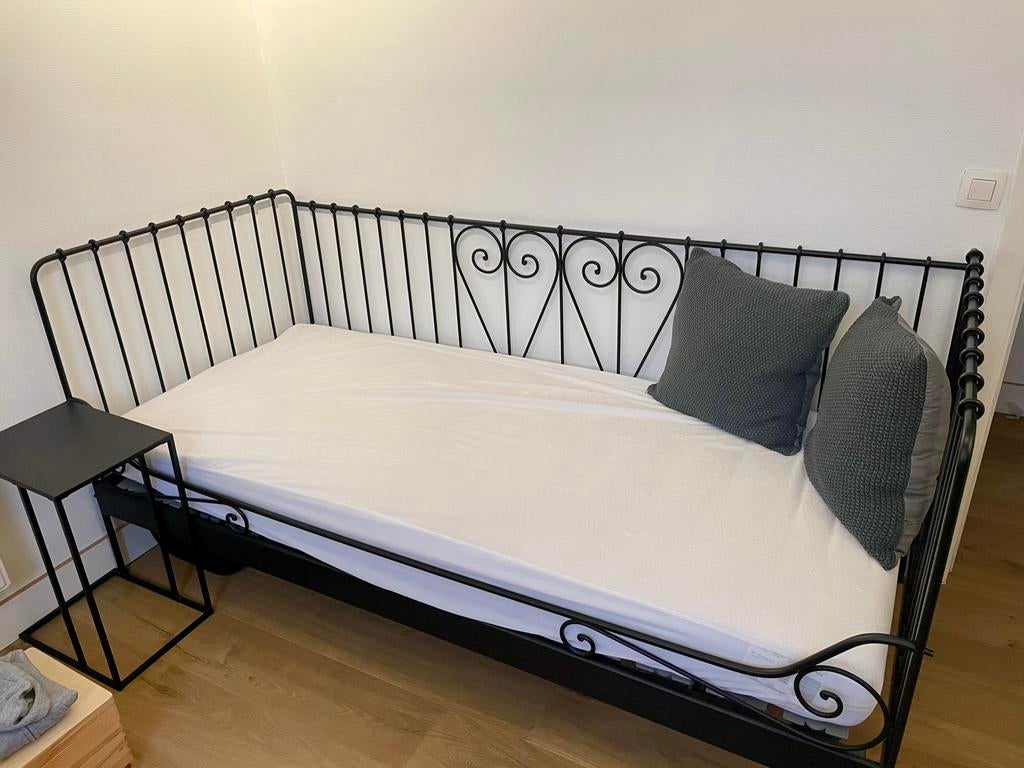 Ikea Meldal bed incl lattenbodem, Ophalen, Zo goed als nieuw
