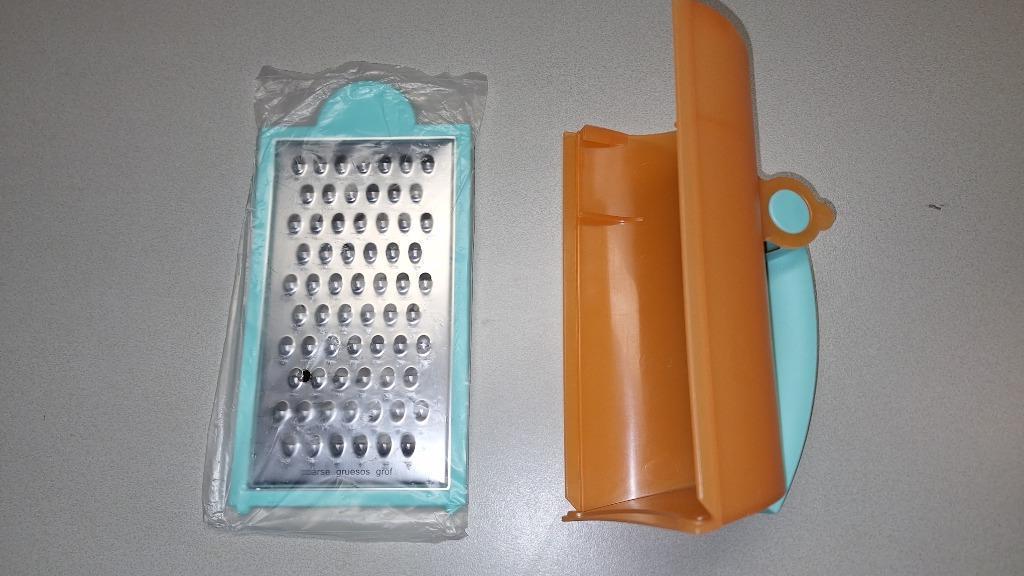 Tupperware hand kaas rasp met handvat en opvang bakje NIEUW, Ophalen of Verzenden, Nieuw