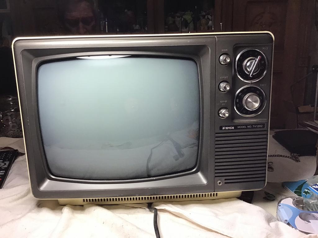 Téléviseur «  Tensai «  vintage, TV, Hi-fi & Vidéo, Utilisé