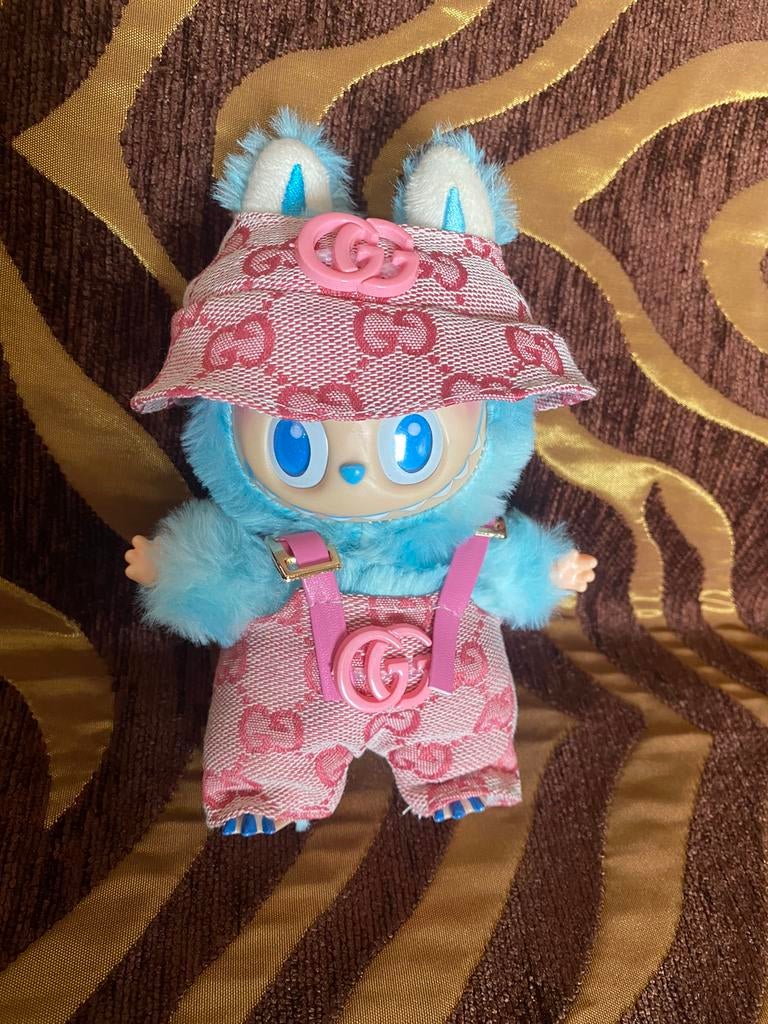 POP MART The Monsters Labubu Fashion Dress, Enfants & Bébés, Enlèvement, Utilisé