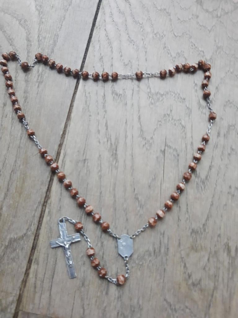 Mooie paternoster met bruine ronde kralen, Ophalen of Verzenden, Zo goed als nieuw