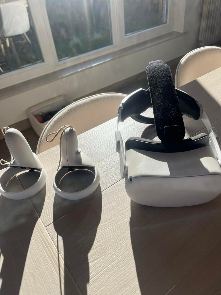 Oculus Quest 2 – 128GB – met extra accessoires, Games en Spelcomputers, Ophalen, Gebruikt, VR-bril, Pc