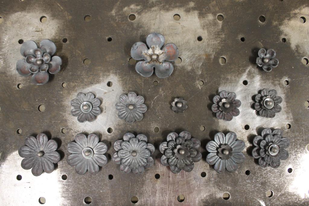 Cadeau de Saint-Valentin Poutrel Flower Forever en fer forgé, Enlèvement, Neuf