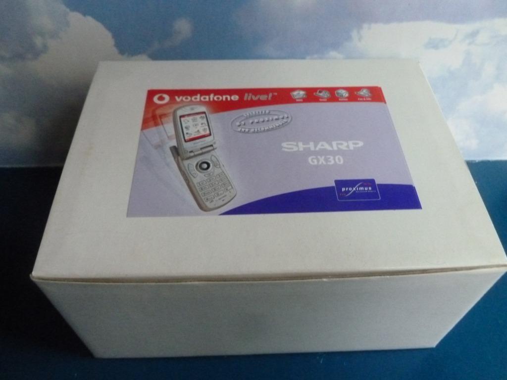 Téléphone GSM SHARP GX30 Made in Japan 1ère Main Comme NEUF, Enlèvement ou Envoi, Clavier physique, À clapet, Comme neuf