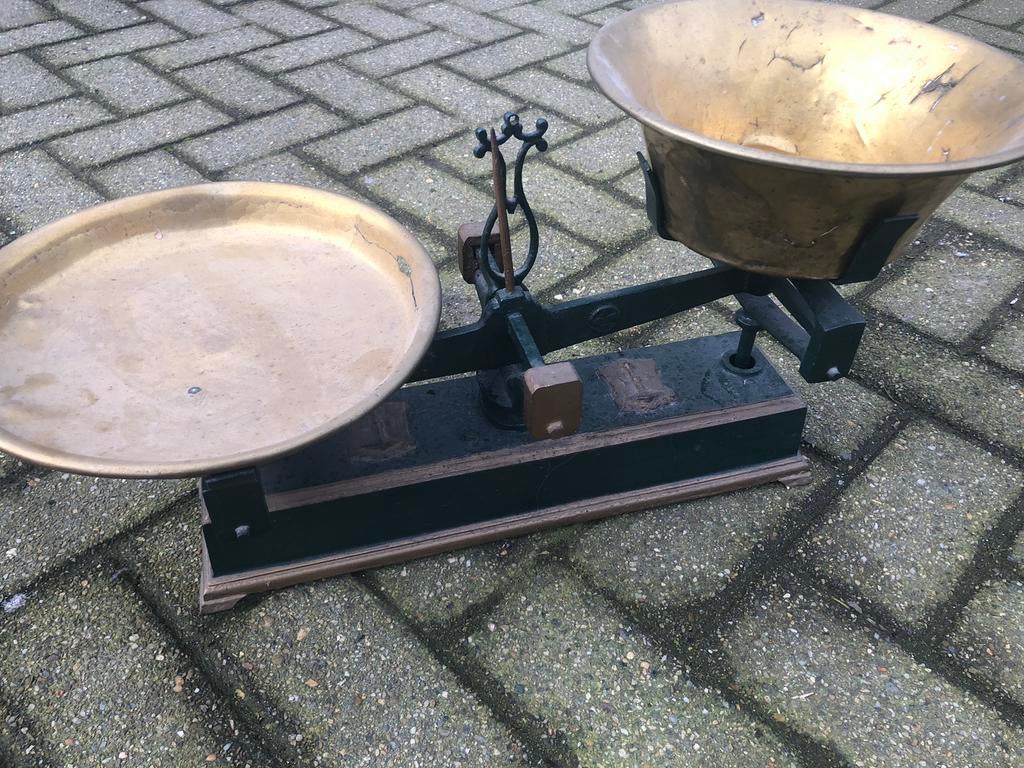 Oude weegschaal, Ophalen of Verzenden, Zo goed als nieuw