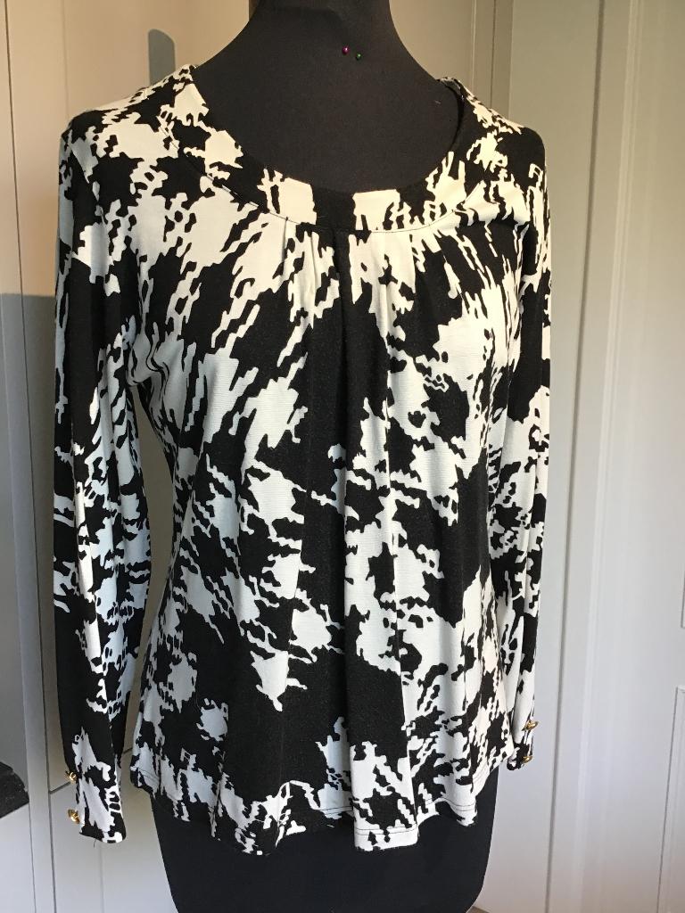 Un jour ailleurs shirt mt 42, Maat 42/44 (L), Un Jour Ailleurs, Ophalen of Verzenden, Lange mouw