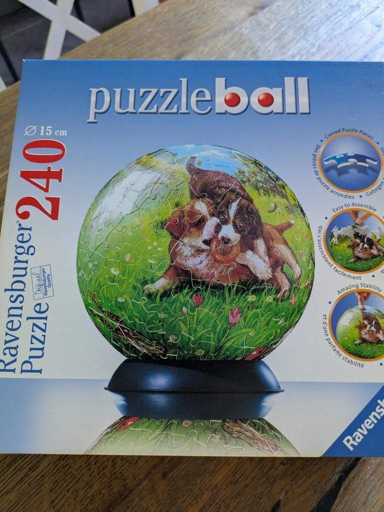 Puzzel bal honden Ravensburger (240 stuks), Ophalen of Verzenden, Meer dan 50 stukjes, Gebruikt, 6 jaar of ouder