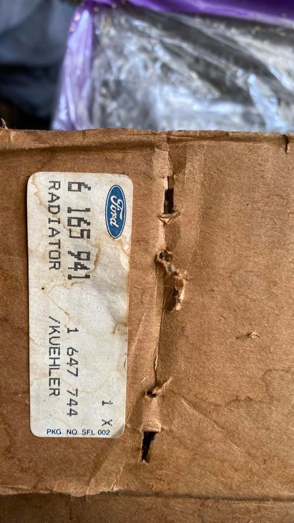 Radiateur Ford Escort MK 4 1100 OHV, Autos : Pièces & Accessoires, Enlèvement ou Envoi, Ford