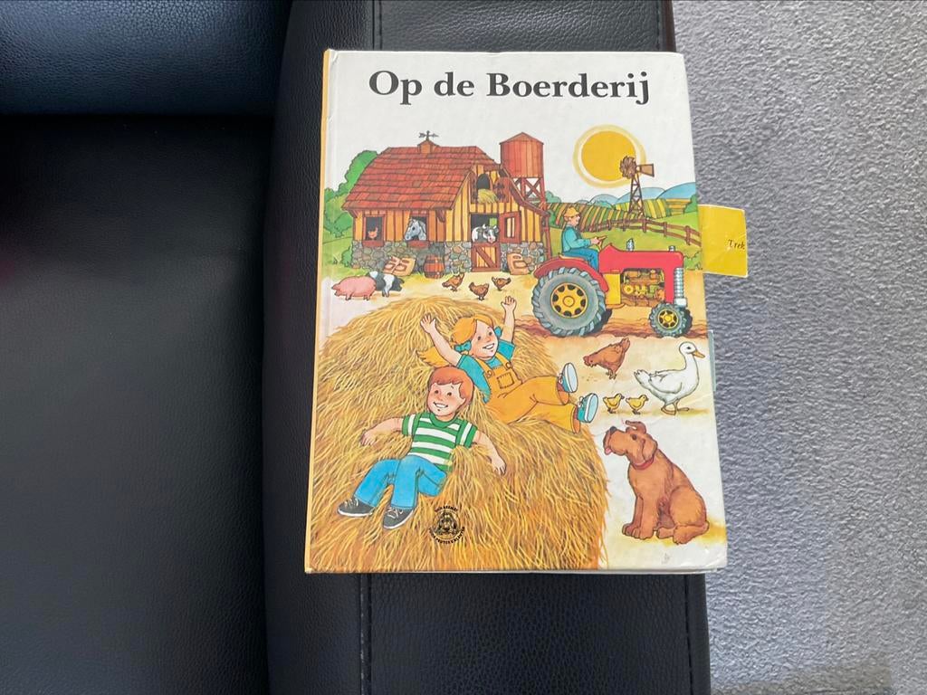 Op de boerderij, Boeken, Ophalen of Verzenden, Zo goed als nieuw