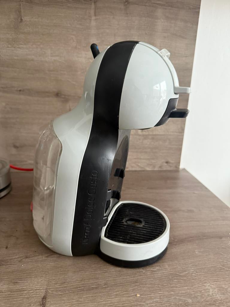 Machine à café Dolce Gusto, Enlèvement, Comme neuf