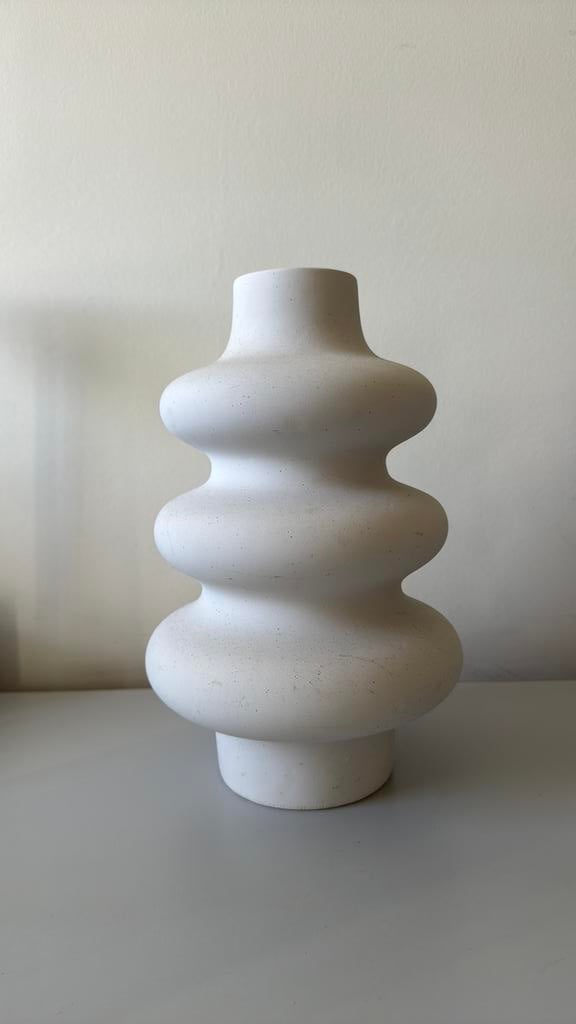 Mooie vaas - wit met subtiele spikkel, Ophalen, Zo goed als nieuw, Wit