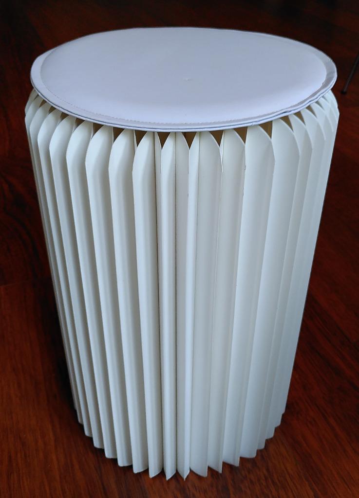 Vouwbare stoel - kruk uit papier wit, Huis en Inrichting, Gebruikt, Wit, Ophalen of Verzenden, Leer