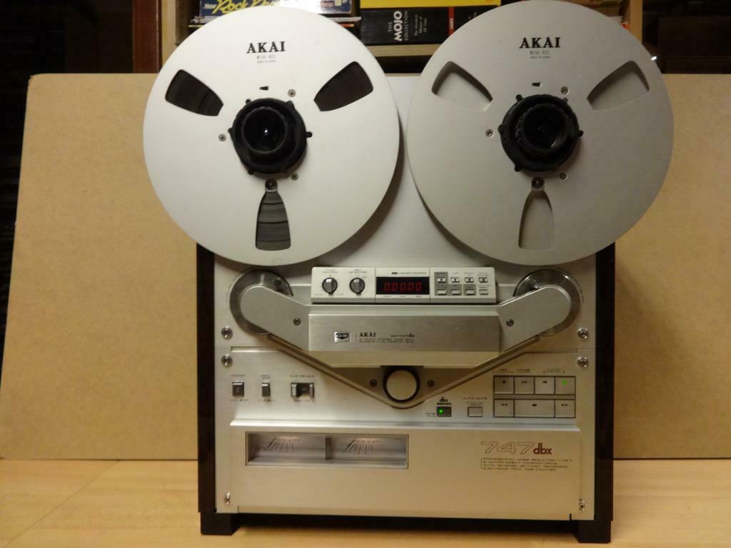 Ik zoek een bandrecorder Akai GX 747 of 747 DBX, Audio, Tv en Foto, Bandrecorder, Ophalen, Bandrecorder