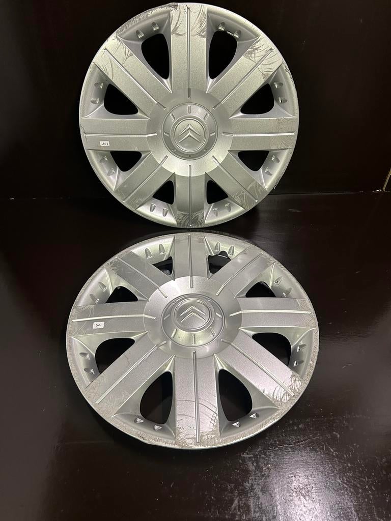 2 enjoliveurs Citroën C2 C3 berlingo 15", Autos : Divers, Enjoliveurs, Utilisé, Enlèvement ou Envoi