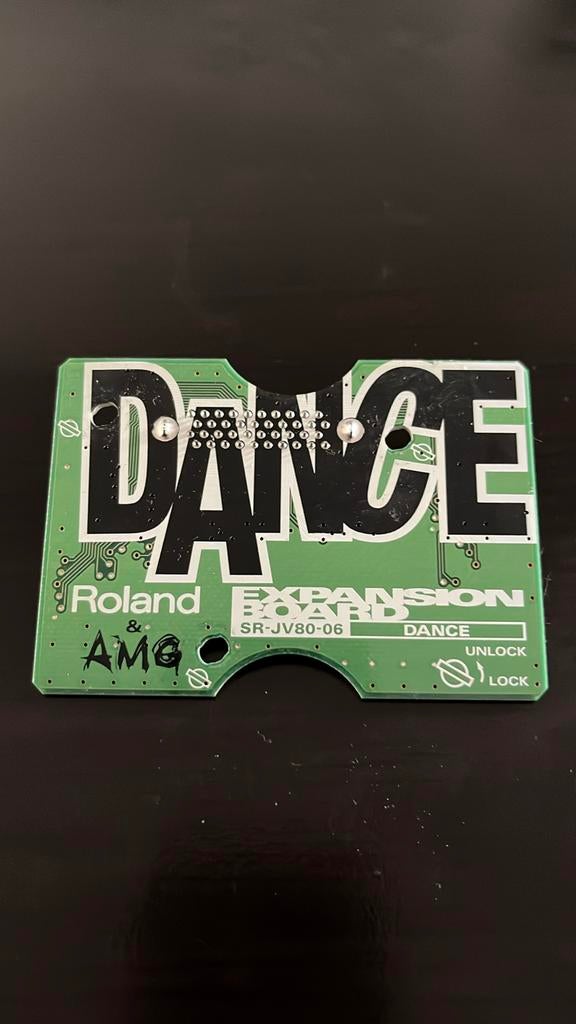 Roland SR JV 80 Dance, Musique & Instruments, Modules de son, Comme neuf, Roland, Enlèvement ou Envoi