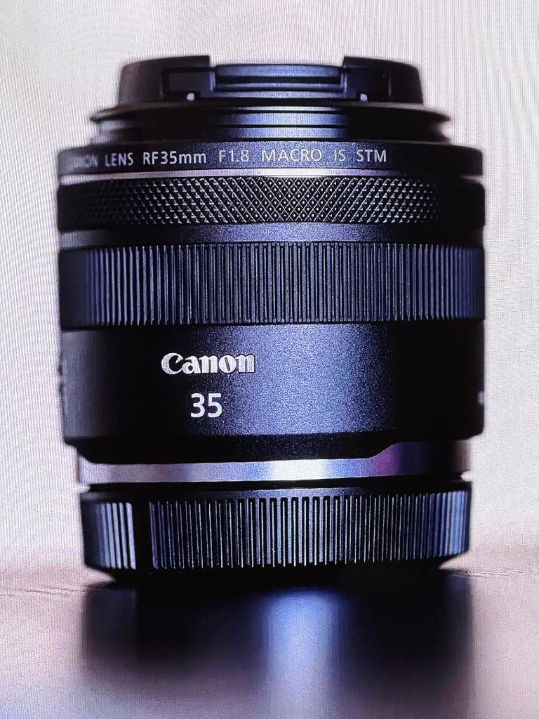 canon RF 35 mm F1.8, Ophalen of Verzenden, Zo goed als nieuw