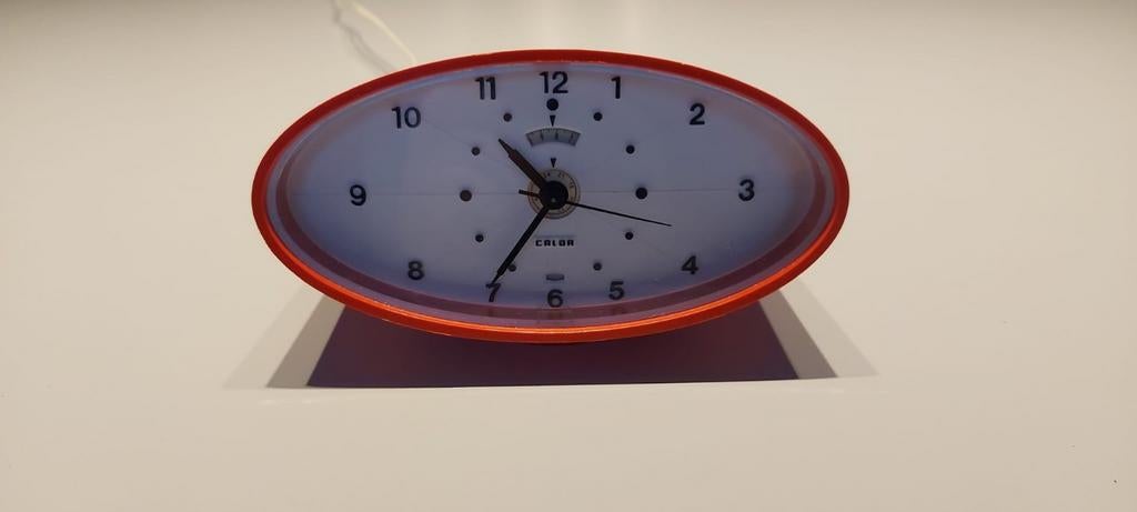 space age wekker van Calor
In funky oranje,, Ophalen