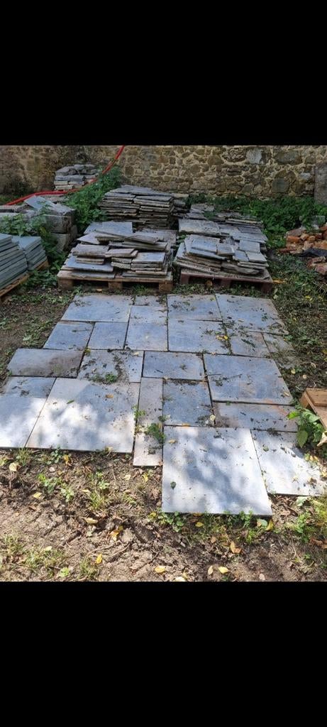 dalle/carrelage en pierre bleue très ancienne, Bricolage & Construction, Dalles & Carrelages, Enlèvement, Comme neuf