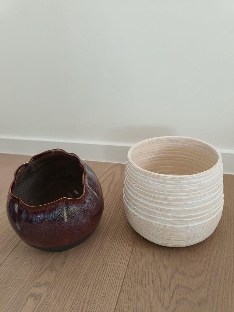 2 bloempotten, Ophalen, Overige materialen, Gebruikt, Rond