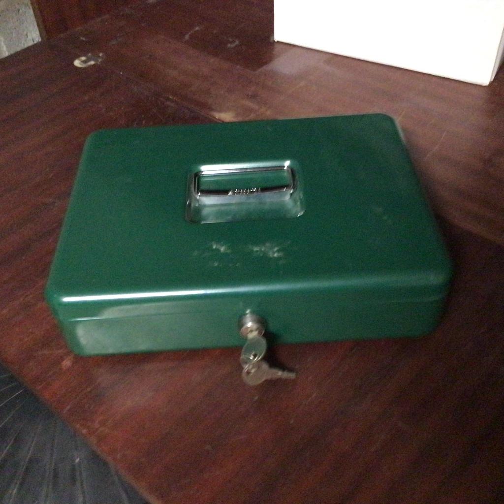 Geldkoffer, Zakelijke goederen, Kantoor en Winkelinrichting | Kassa's en Betaalsystemen, Ophalen