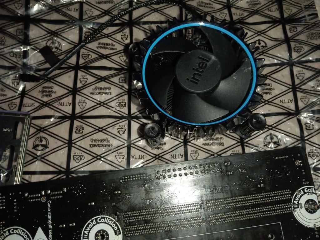 Lot Gaming Intel i5-12400F + Carte Mère MSI B660M (Socket à, Informatique & Logiciels, Intel, DDR4