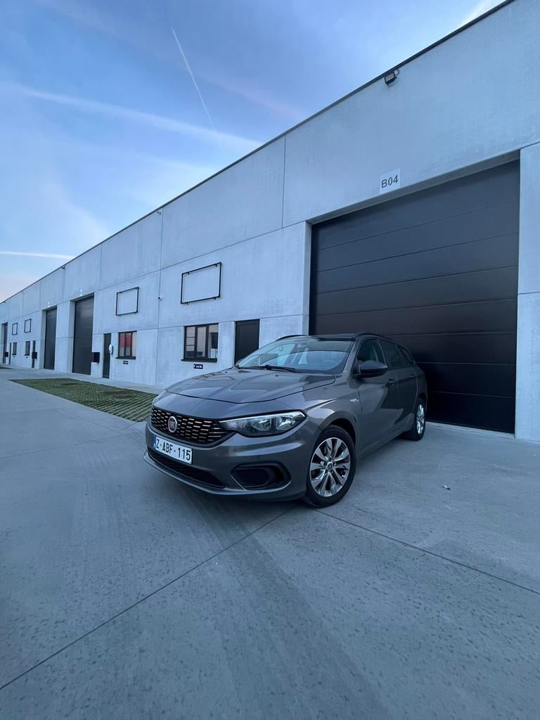 Fiat Tipo - benzine, Auto's, Fiat, Particulier, Tipo, ABS, Airbags, Airconditioning, Alarm, Apple Carplay, Bluetooth, Boordcomputer