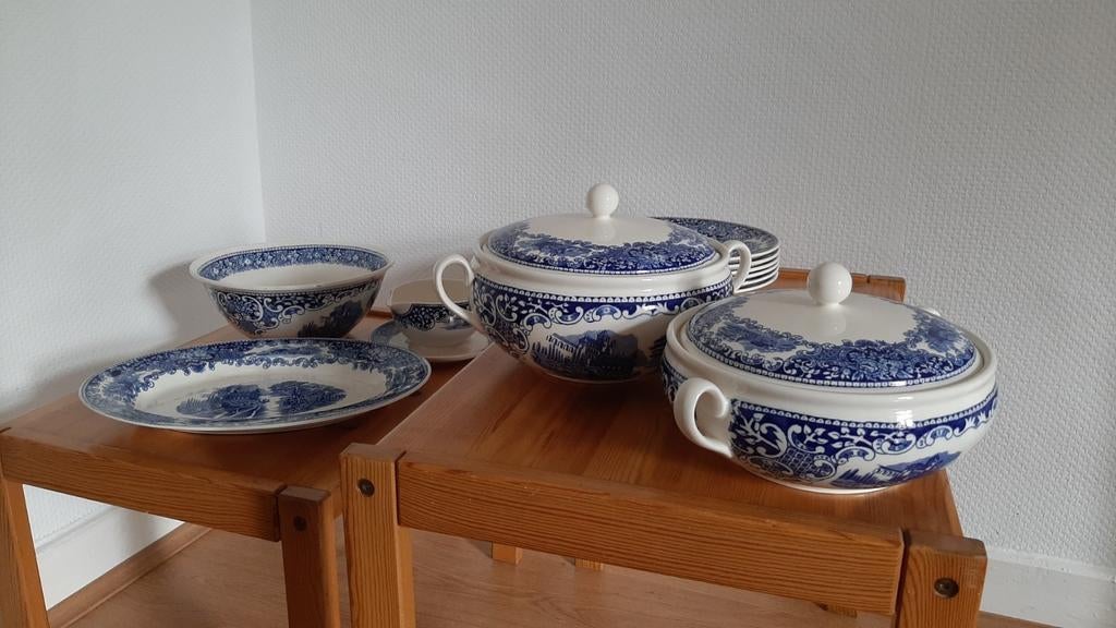 Servies castillo petrus regout made in Maastricht, Ophalen