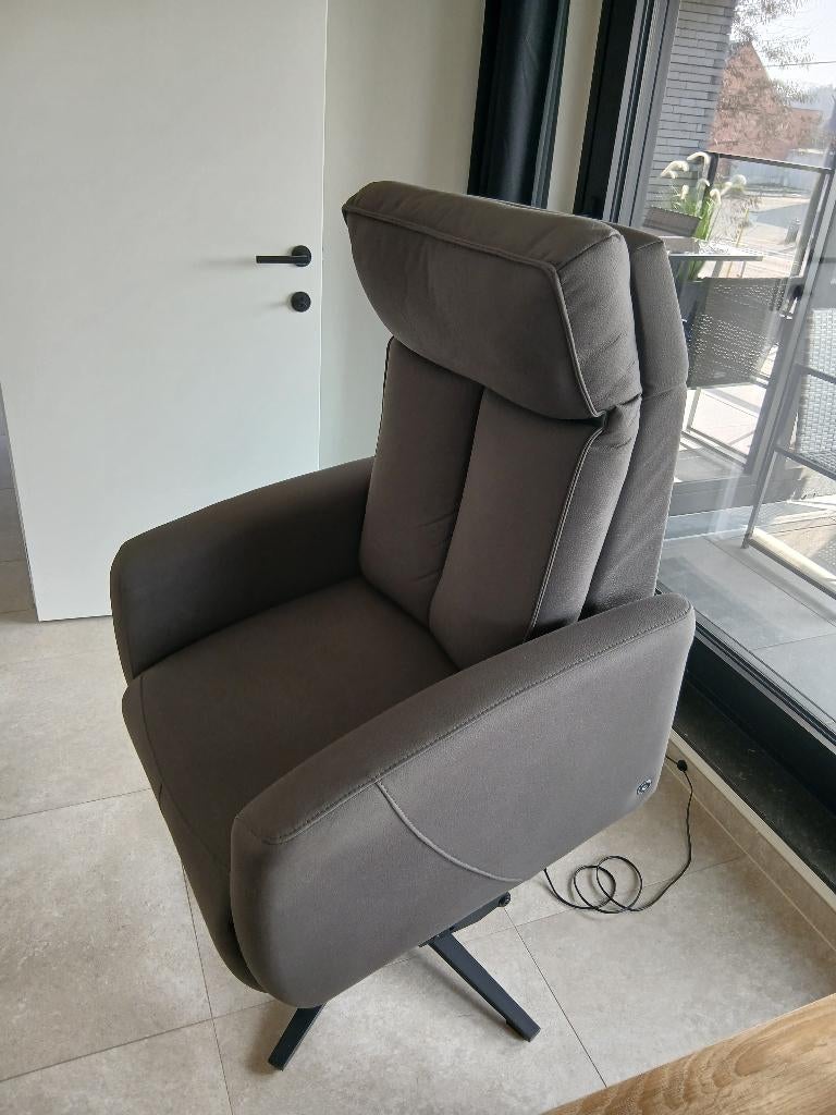 Elektrische relaxzetel, Huis en Inrichting, Fauteuils, Zo goed als nieuw, Stof, 50 tot 75 cm, Minder dan 75 cm, Ophalen