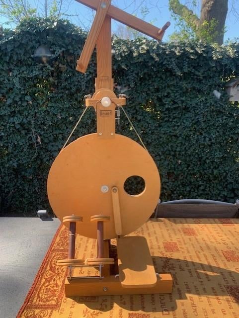 ROUET S 10, Hobby & Loisirs créatifs, Rouets & Filature, Enlèvement ou Envoi, Comme neuf, Rouet