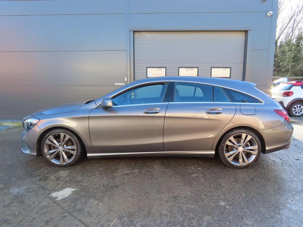 Mercedes-Benz CLA-Klasse 180 CLA 180 d 9800eur NETTO, Auto's, Automaat, CLA, Gebruikt, 4 cilinders