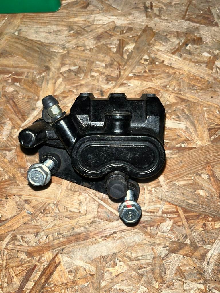 Remklauw zwart voor GTS TOSCANA GY6 LASOURIS NECO TURBHO, Ophalen