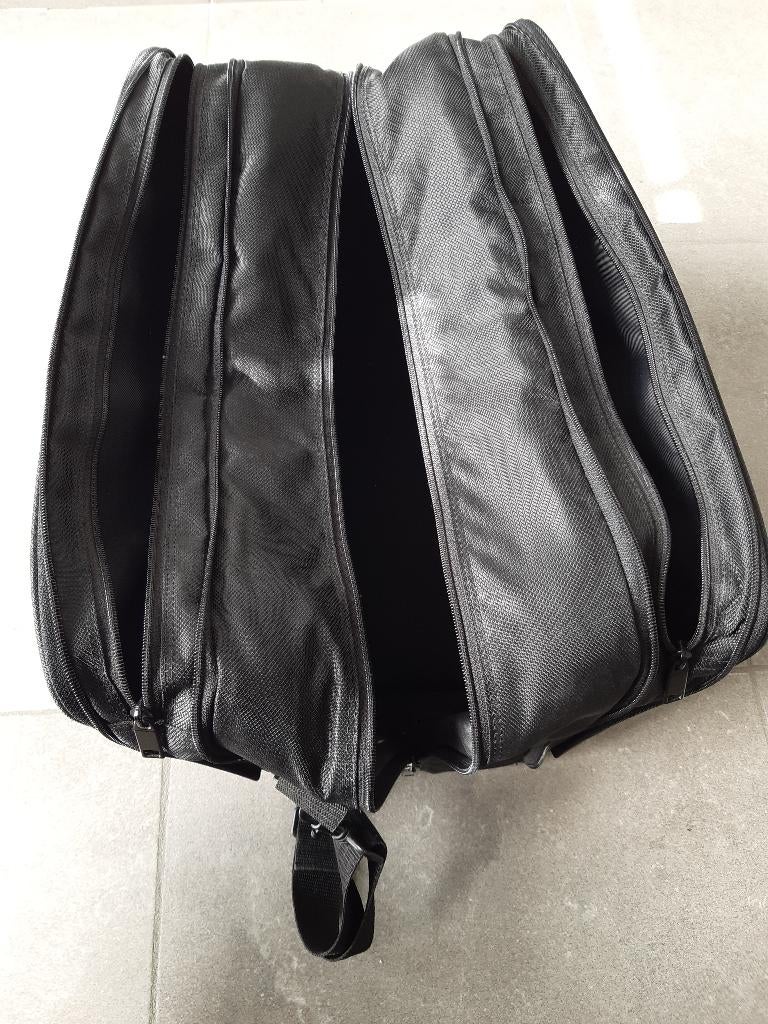 Opberg/draagtas, Handtassen en Accessoires, Tassen | Sporttassen, Ophalen of Verzenden, Zo goed als nieuw