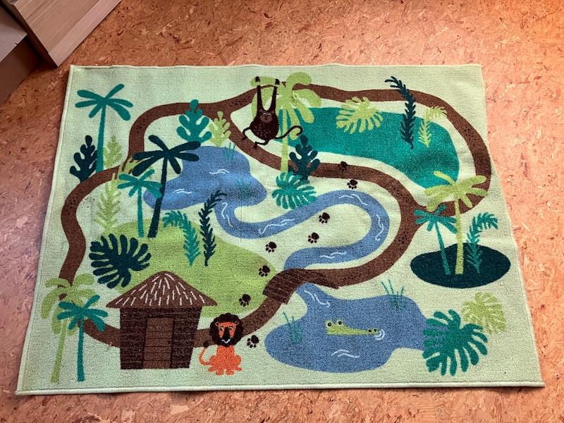 Tapis enfant IKEA DJUNGELSKOG – jungle – antidérapant, 100 à 150 cm, Bleu, Enlèvement ou Envoi, Enfant,  jungle, coloré