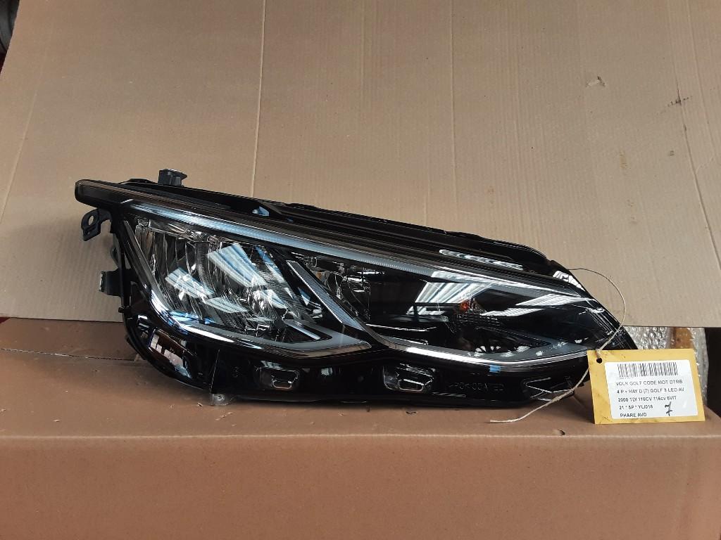 PHARE / OPTIQUE AVANT DROIT Golf VIII (CD1) (5H1941006), Autos : Pièces & Accessoires, Éclairage, Volkswagen, Utilisé