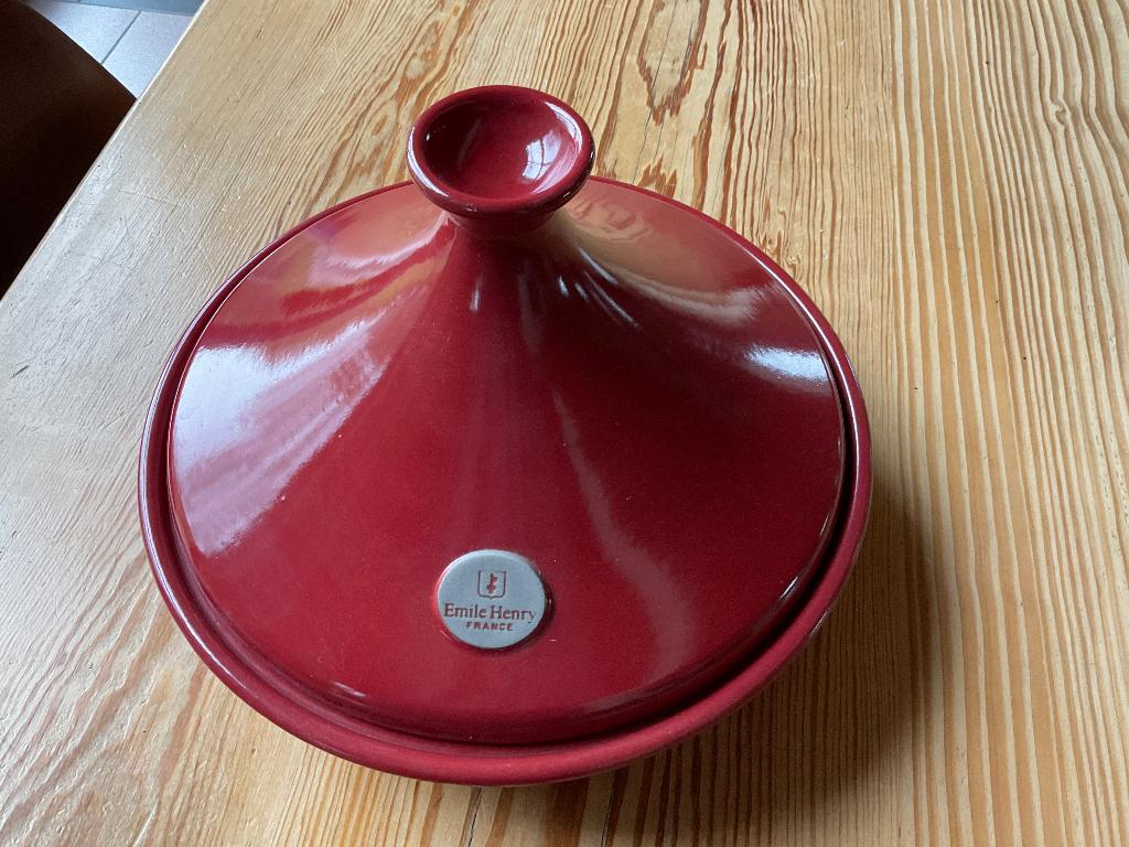 Tajine Emile Henry Flame, Huis en Inrichting, Keuken | Potten en Pannen, Ophalen, Overige materialen, Keramische plaat, Overige typen