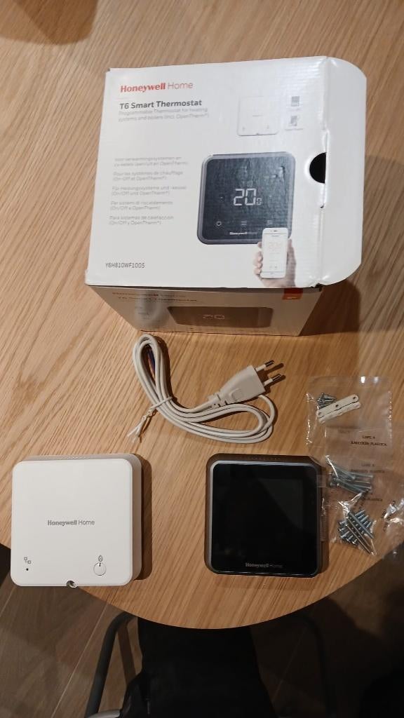 Honeywell Home T6 Smart Thermostat, Enlèvement, Thermostat intelligent, Neuf